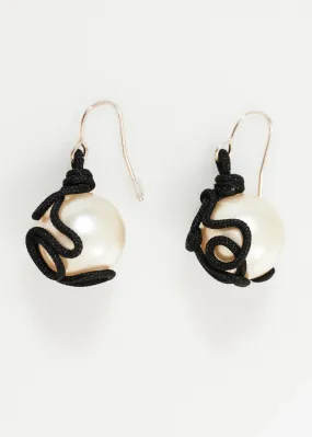 Float Bead Earring in Pearl